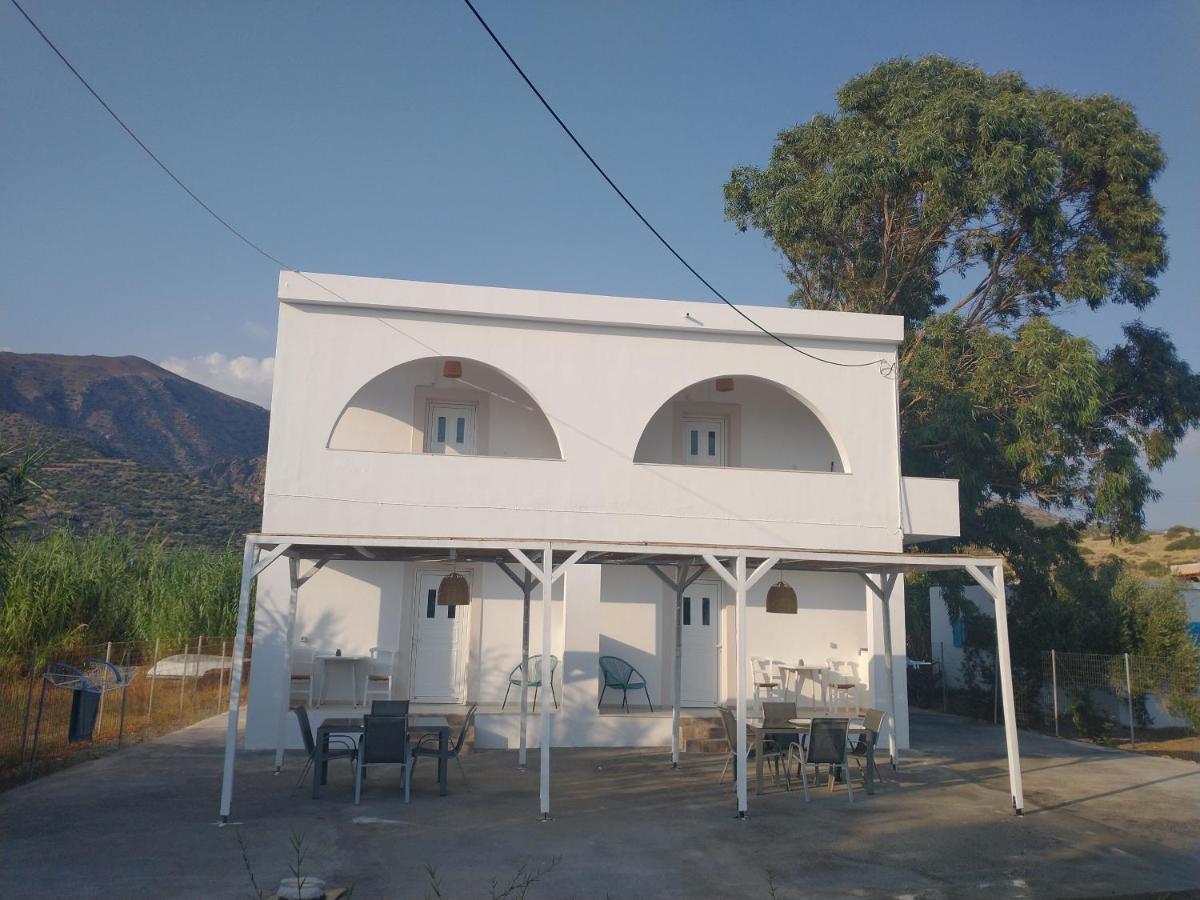 Mini Villas Avra Keratókambosz Kültér fotó